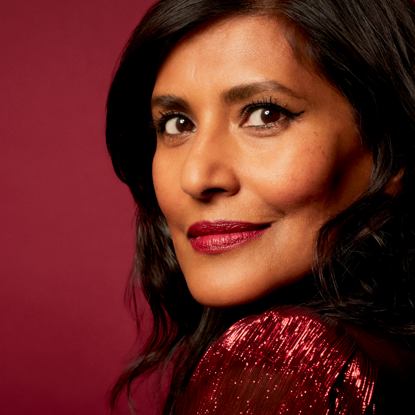 PRECISION LIQUID EYELINER